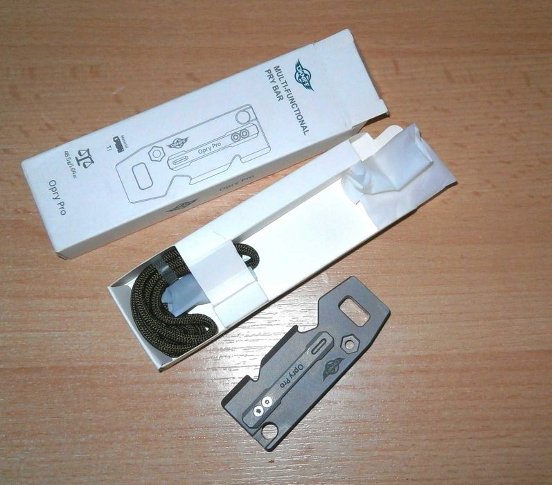 Unelte multifunctionale si produse EDC - Olight Leatherman titan