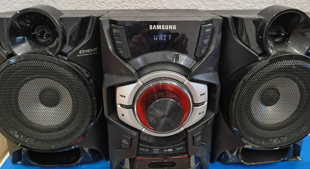 Музыкальный центр Самсунг Bluetooth CD USB DVD