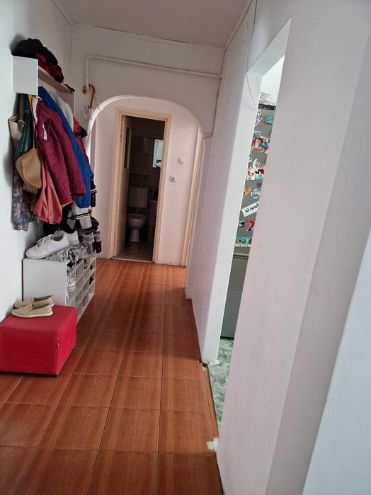 Apartament cu 4 camere de vanzare
