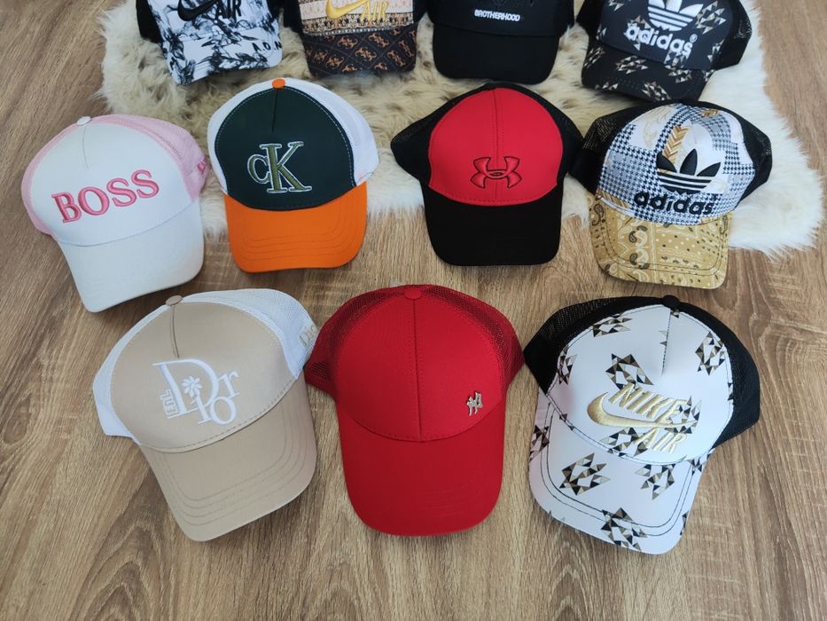 Șapcă Boss Șapcă Adidas Sapca Nike Șapcă Disquared Sapca Plasa 2025