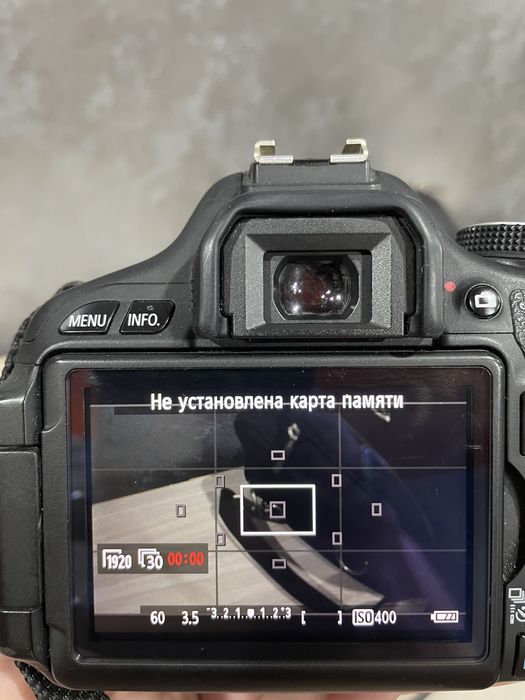 Canon 600D в хорошем состоянии