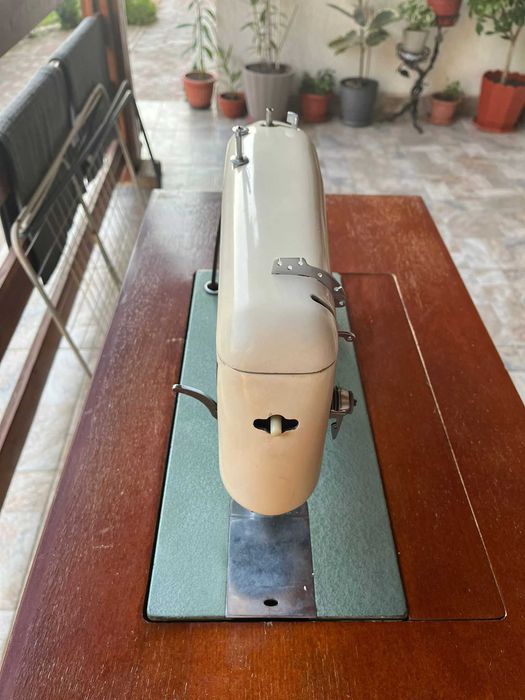 Masina de cusut Ileana