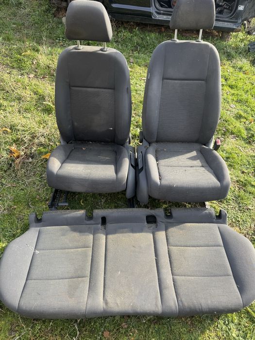 Салон за Голф 5