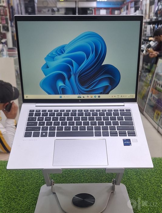 Hp intel core i5 1145G7 sotiladi