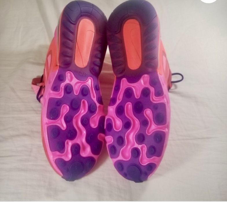 Маратонки Nike Air max 270 react