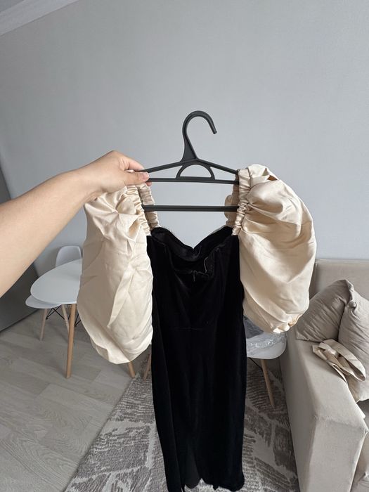 Продам бархатное вечернее платье