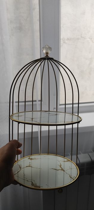 Декоративная полка-подставка