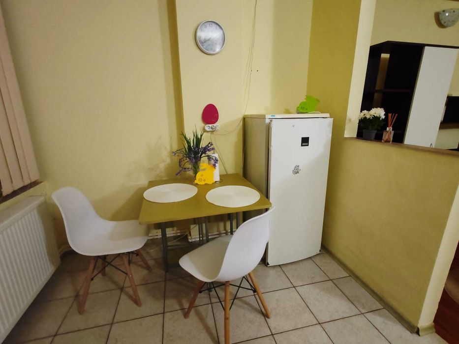 Vand garsoniera G1/ inchiriez