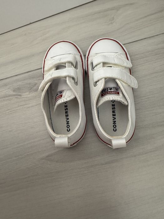 Converse copii.