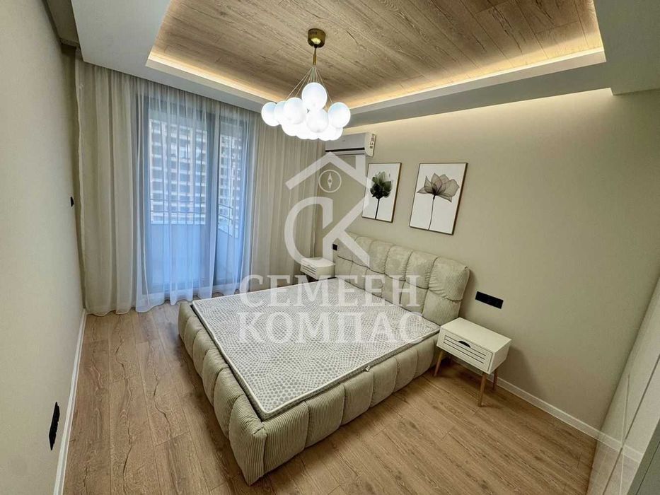 Двустаен луксозно обзаведен апартамент в Христо Смирненски