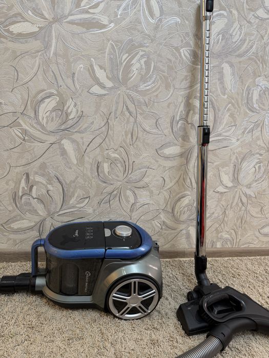 Пылесос сотилади ишлайди холати яхши