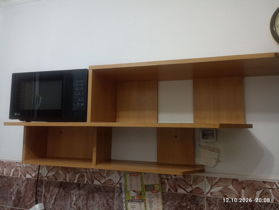 Полка настенная для кухни, приходей