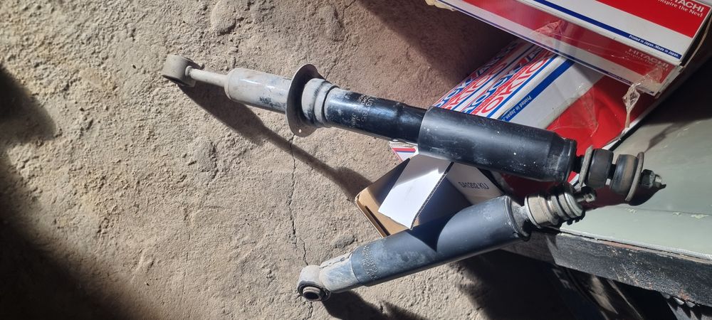 Стойки на прадо 120