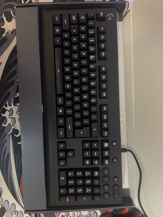 Logitech G213 клавиатура