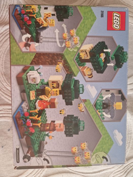 Vând Lego 21165 Minecraft
