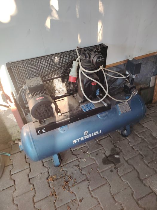 Compresor STENHØJ profesional – 90L / 16 bar – trifazic