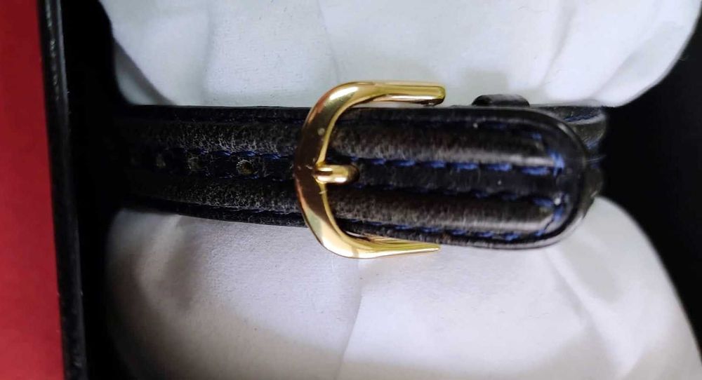 Позлатен дамски часовник HEMERA с японски механизъм