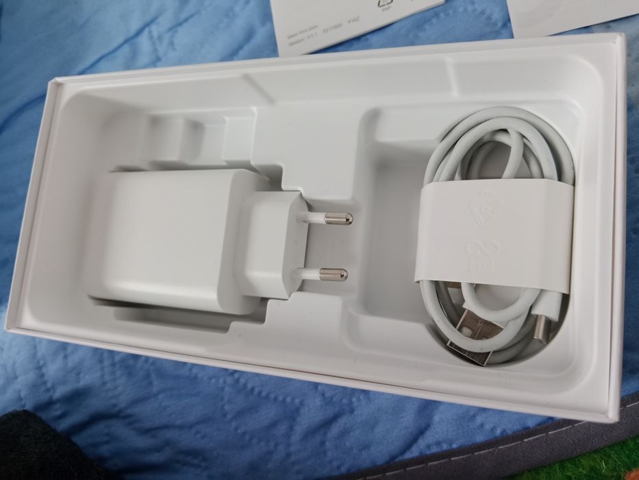 Обменаю на аифон 11 либо хр или 12