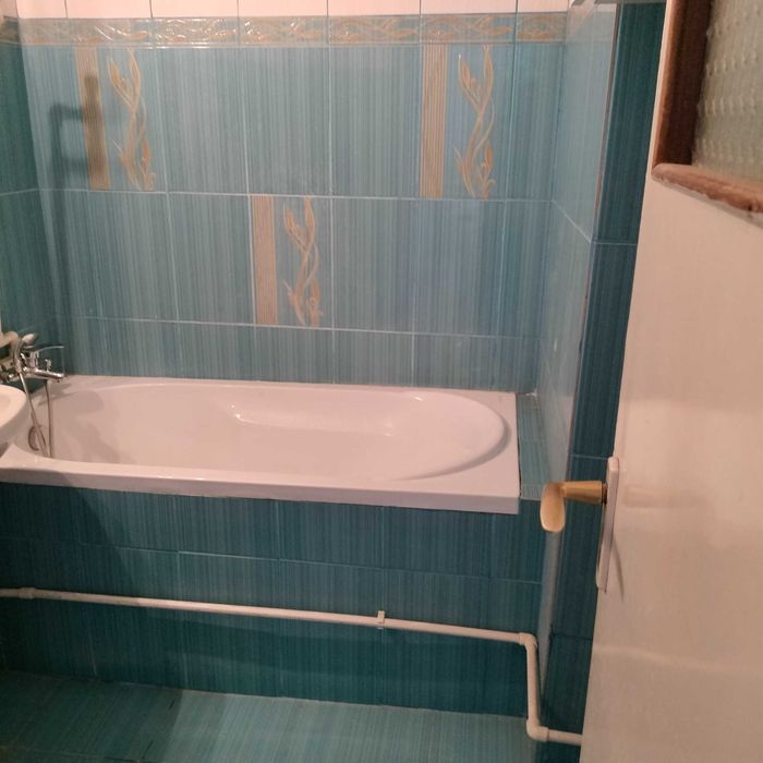 Inchiriez apartament