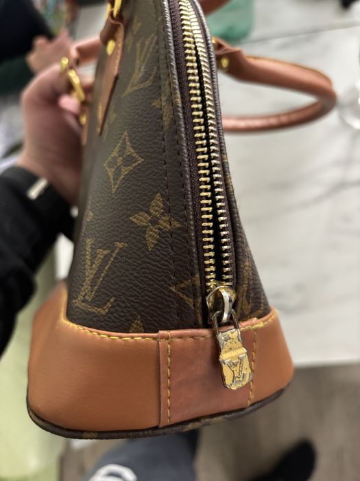 Дамска кожена чанта Louis Vuitton – в добро състояние