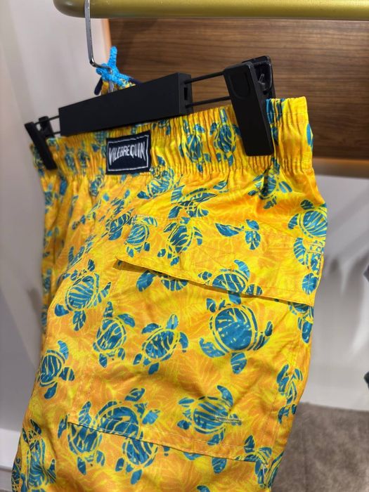 Мъжки бански различни модели