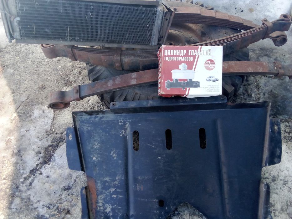 Продам запчасти на УАЗ