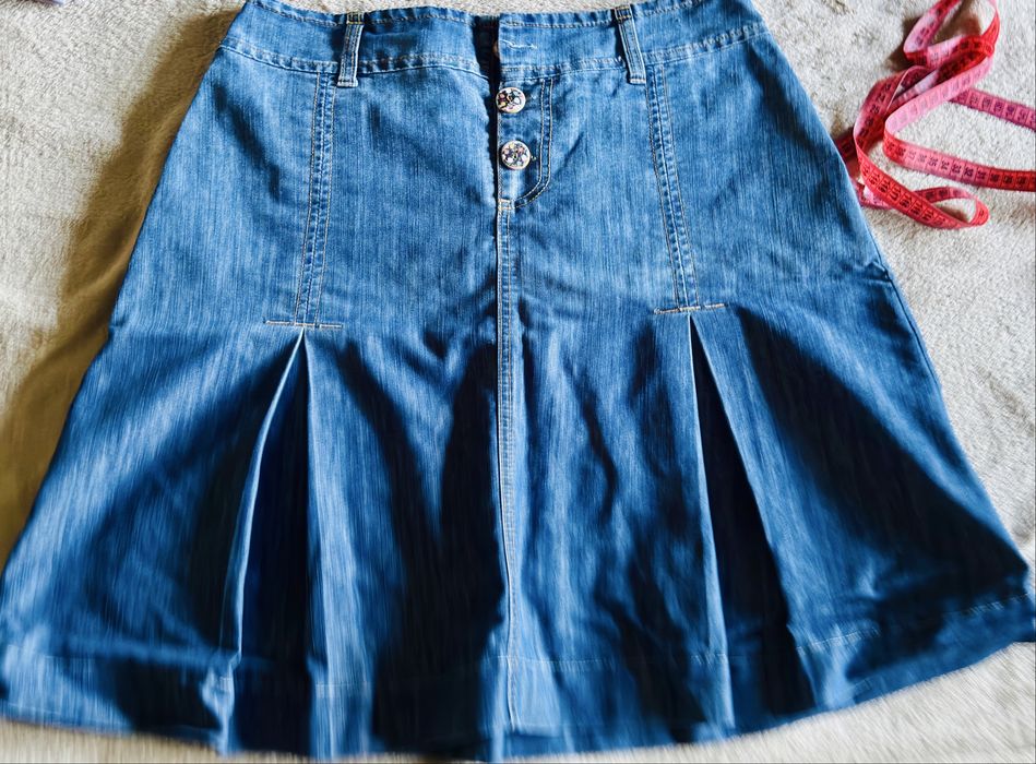 Fusta denim cu pliuri, masura M