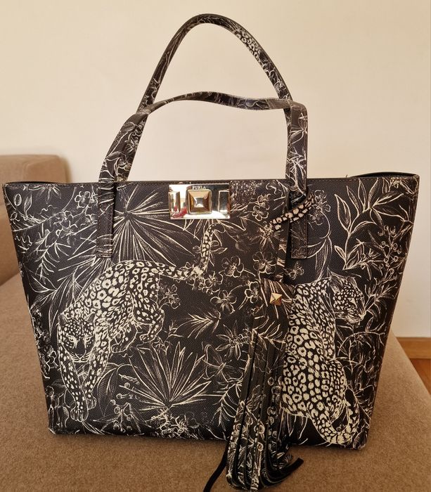 Кожена шопинг чанта Furla