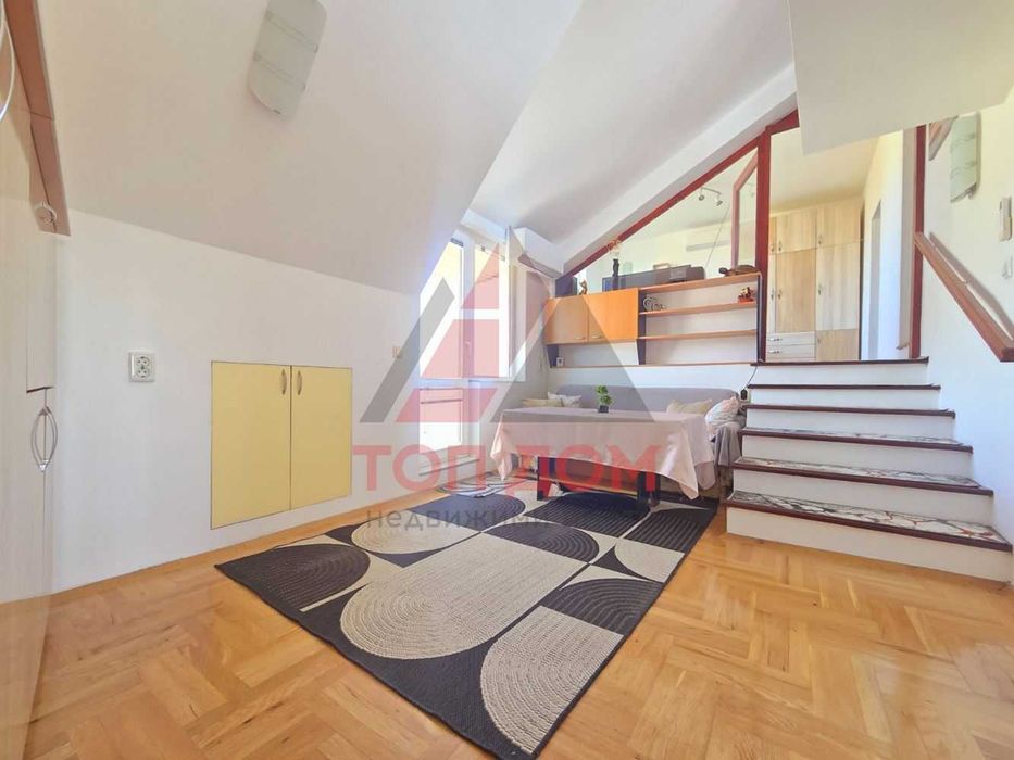 Дава се под наем Двустаен апартамент в Варна, Гръцка махала - 65 кв.м за 612 € - Снимка #2