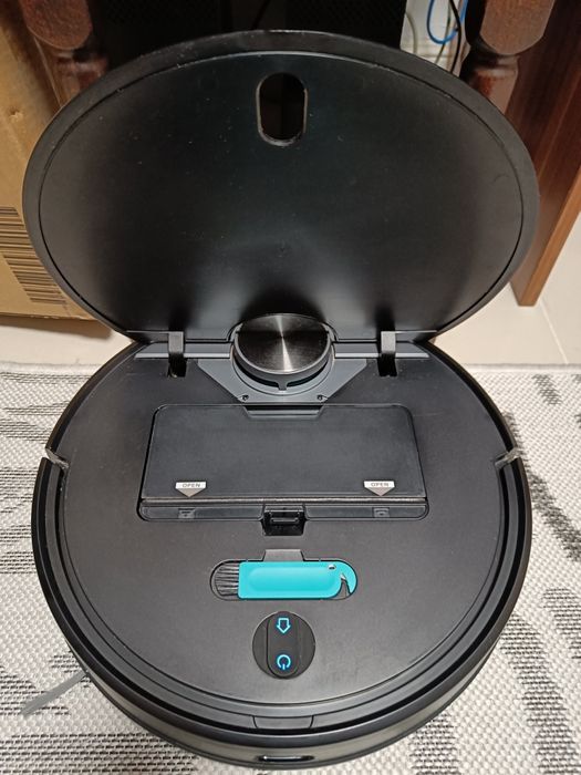 Se vinde Xiaomi Mijia 1 C și Cecotec Conga 3490 Elite