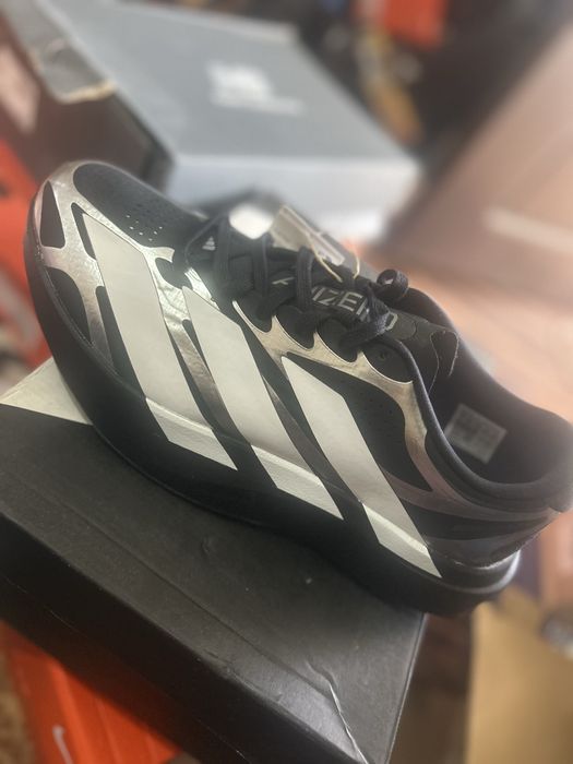 Adidasi adizero