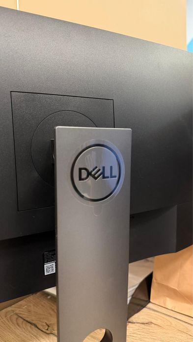 Мониторы Dell 24 дюйма