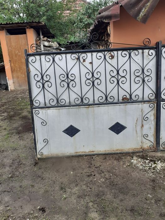 Porți calitative din metal