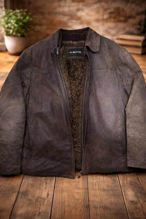 Vând geci in stare foarte buna