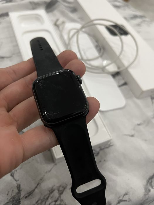 Apple Watch SE 40Mm
