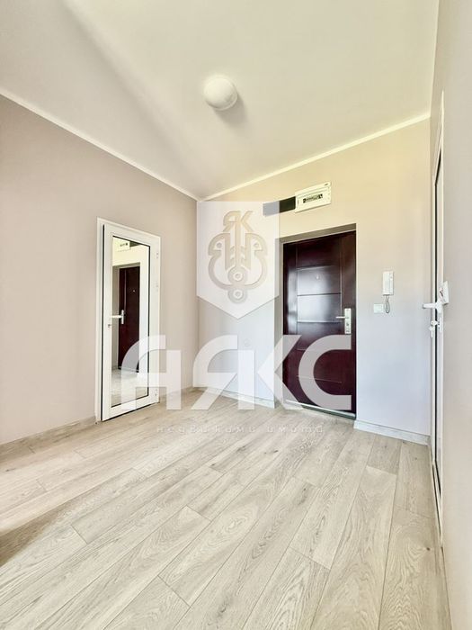 Продава се Двустаен апартамент в София, Дружба 2 - 64 кв.м за 2188 €/кв.м - Снимка #2