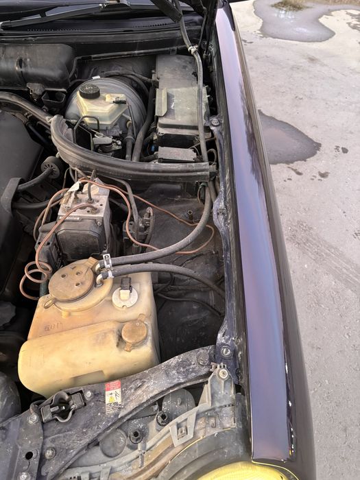 Продам мерса 210