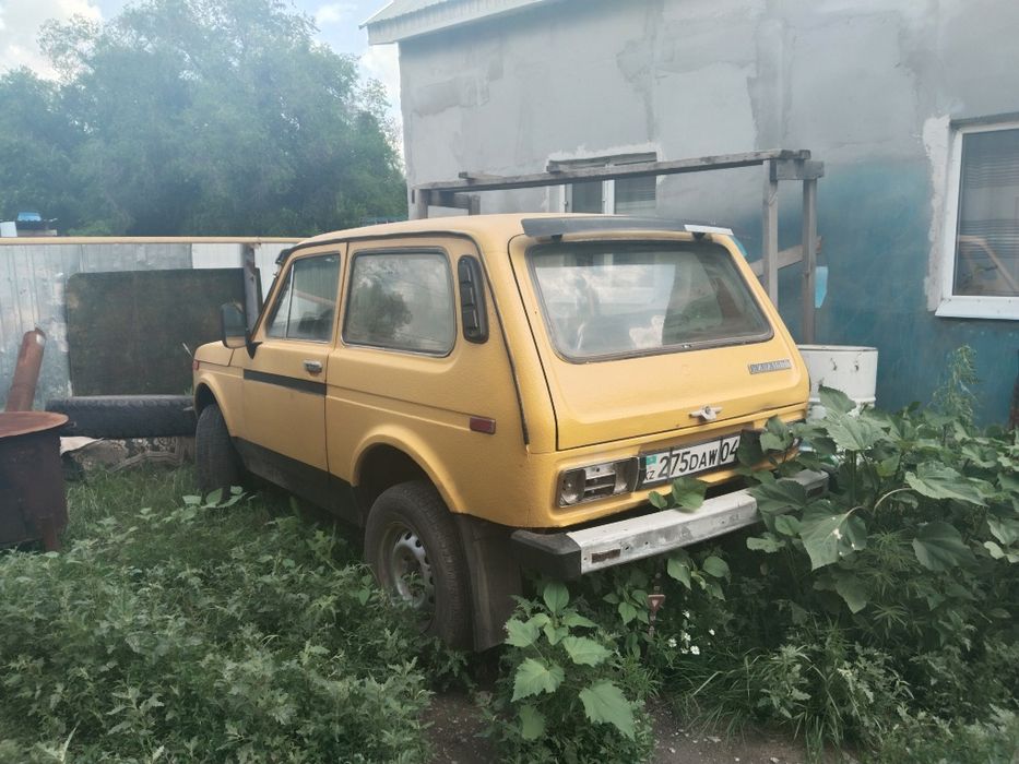 Продается Нива 2121. Обмен уместен.
