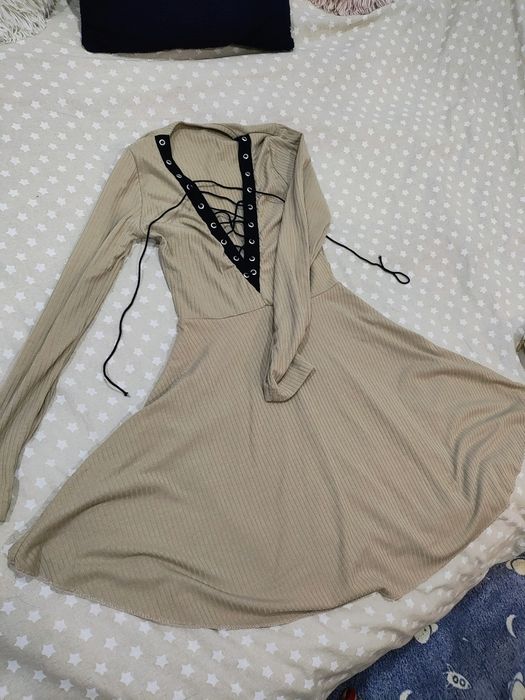 Красива дамска рокля