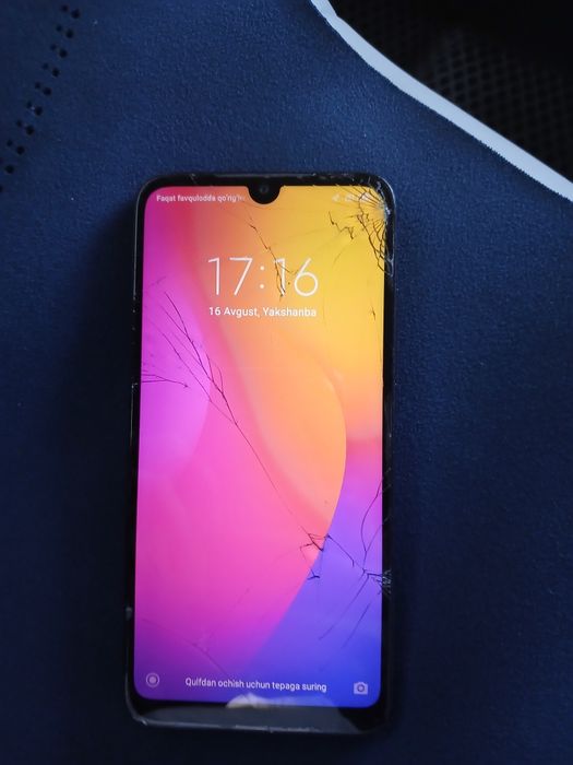 Redmi 7 telefoni sotiladi