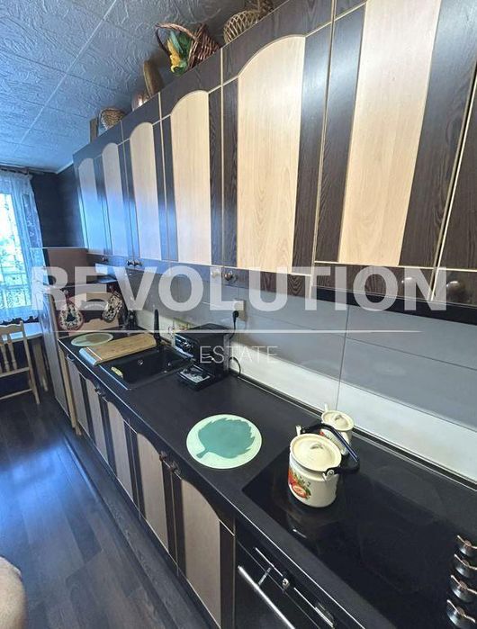 Дава се под наем Многостаен апартамент в Варна, Възраждане 1 - 110 кв.м за 498.27 € - Снимка #2