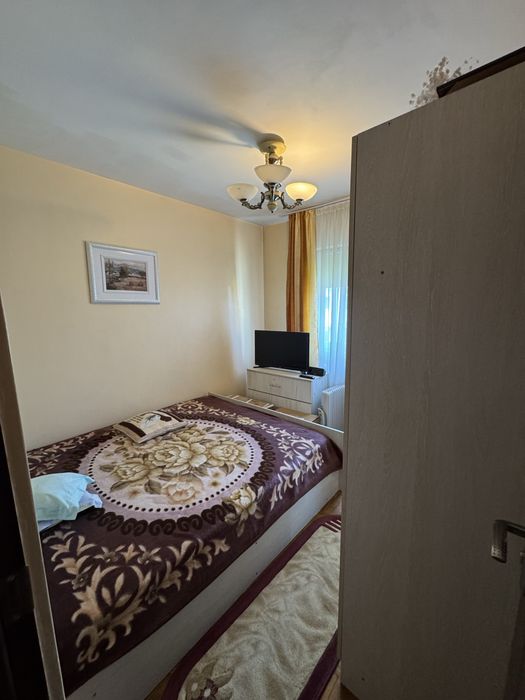 Apartament 2 camere semidecomandat