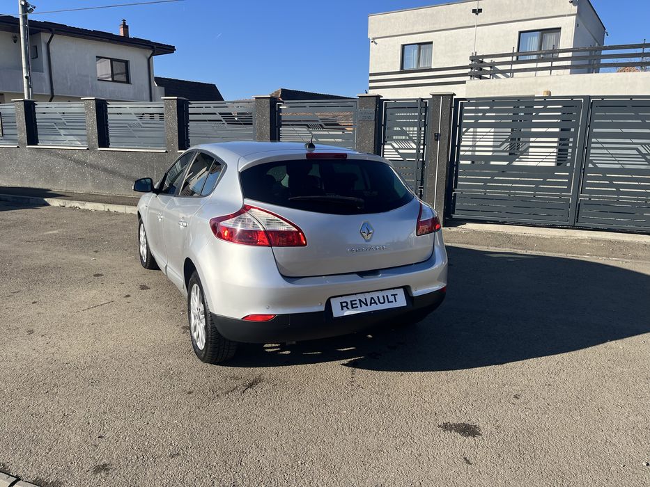 Model Limited 1,5 diesel 110 cp