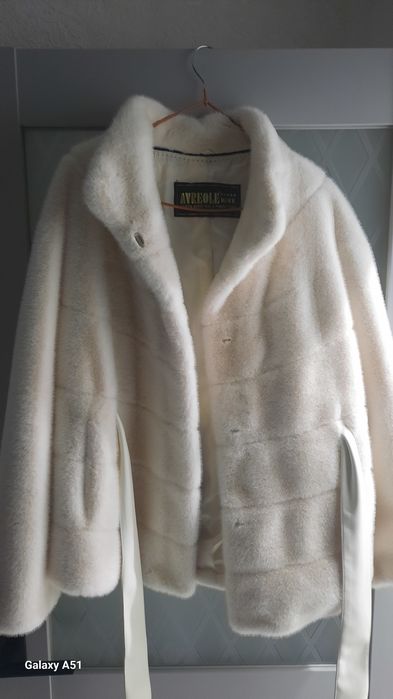 На Продаже  шуба