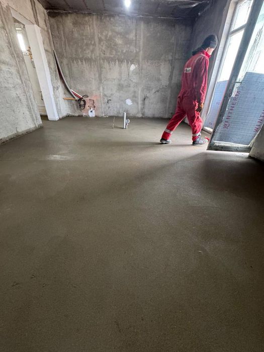 Полусухая стяжка пола за 1 день!