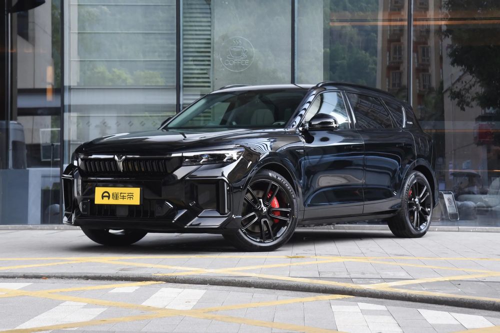 Voyah Free 318 4AWD 2025 yil