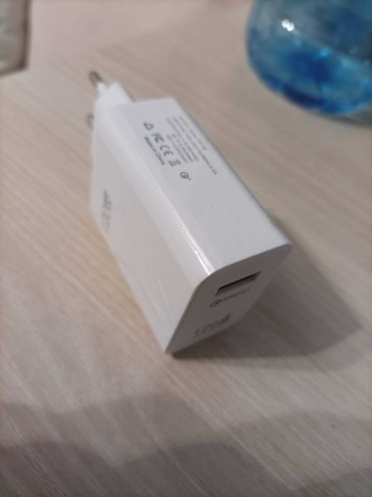Зарядно 120w бързо зареждащо