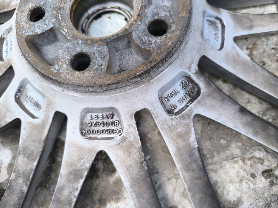 Jante echipate (roți) Skoda superb originale 18"