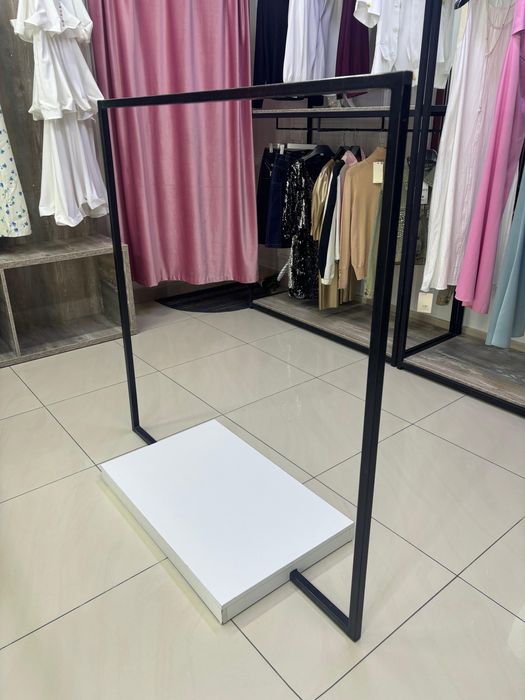 Мебель для бутик