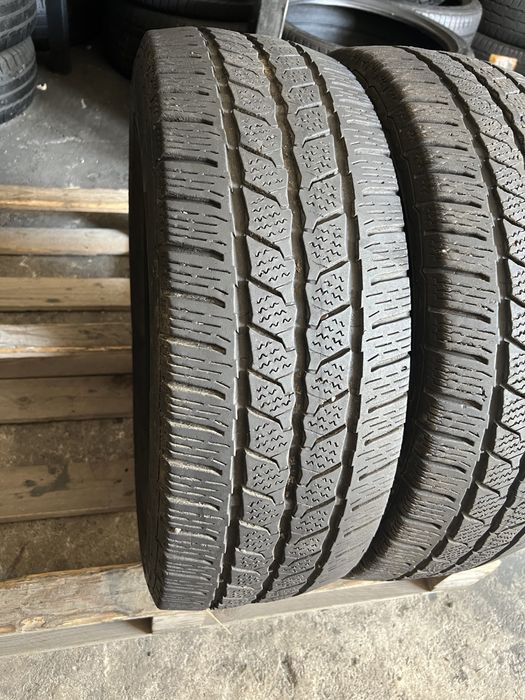 2 anvelope de iarna 215/65/16C Continental 2021!